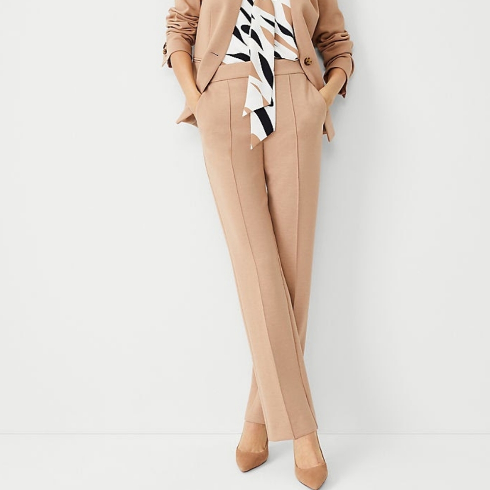 Ann Taylor The Sophia Straight Pant in Double Knit